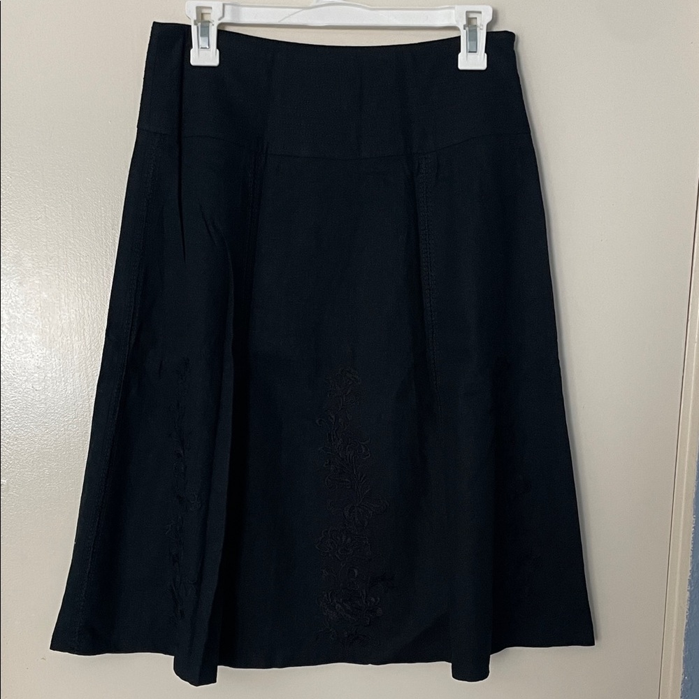 3 for $25! Hillard & Hanson Black Midi Flowy Embroidered A-line Skirt, size 4